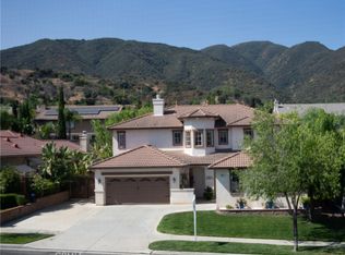 922 Feather Peak Dr, Corona, CA 92882