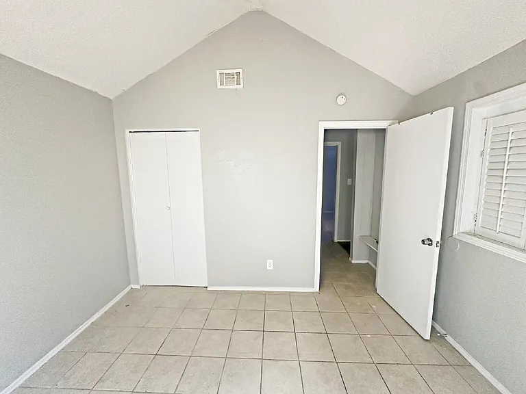 7504 Oak Chase — Photo 20