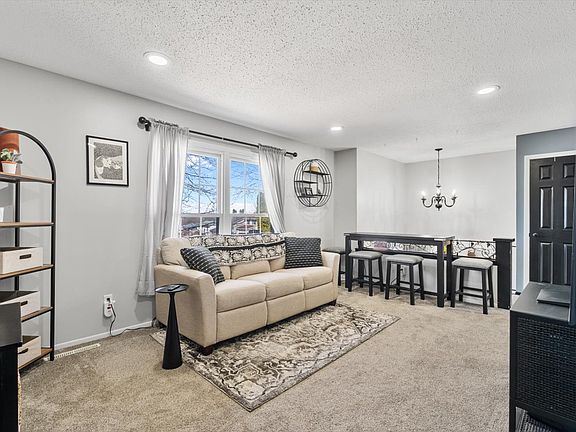 5th image of 2514 Sheffield Dr