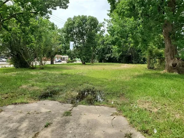 1316 Belshire Rd, Pasadena, TX 77502