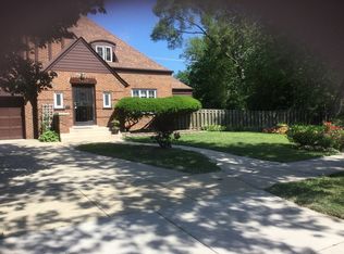 7629 S Chappel Ave, Chicago, IL 60649