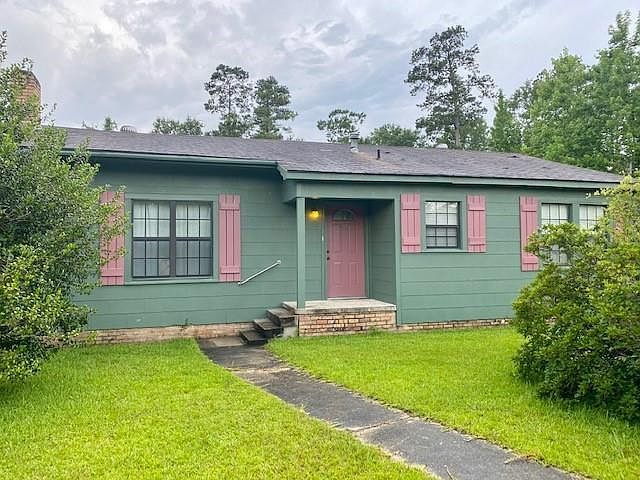 1st image of 17487 Wildwood Dr