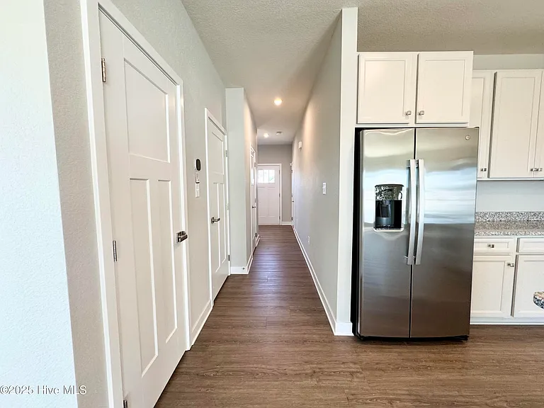 106 Mizzen Way #B — Photo 12