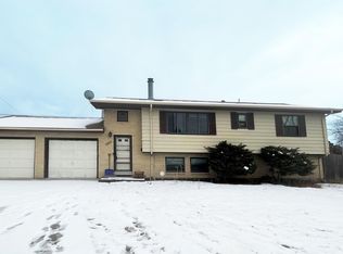 4519 E 11th St, Cheyenne, WY 82001