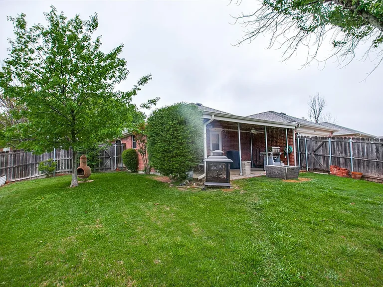 1309 Aspen Ln — Photo 24