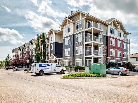 2nd image of 155 Skyview Ranch Way NE #6211