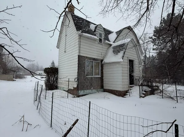 3210 19th Ave E, Hibbing, MN 55746