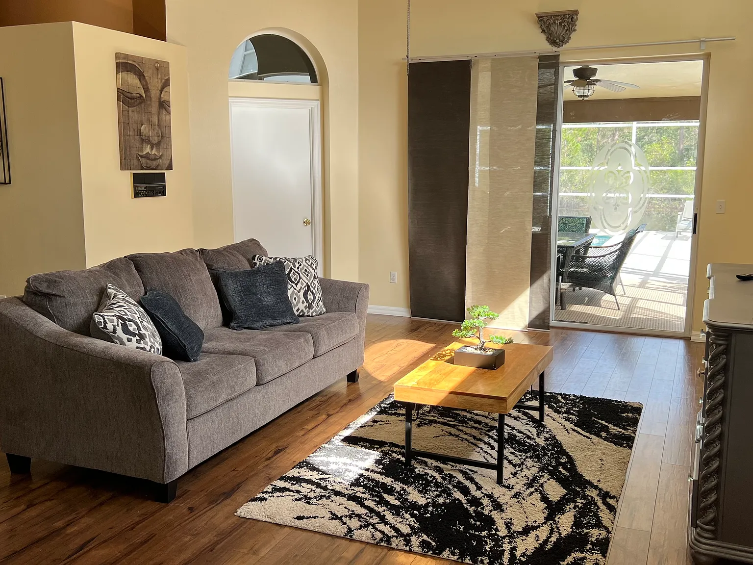 3 bed, 1553 sqft, $2,750 — Photo 4