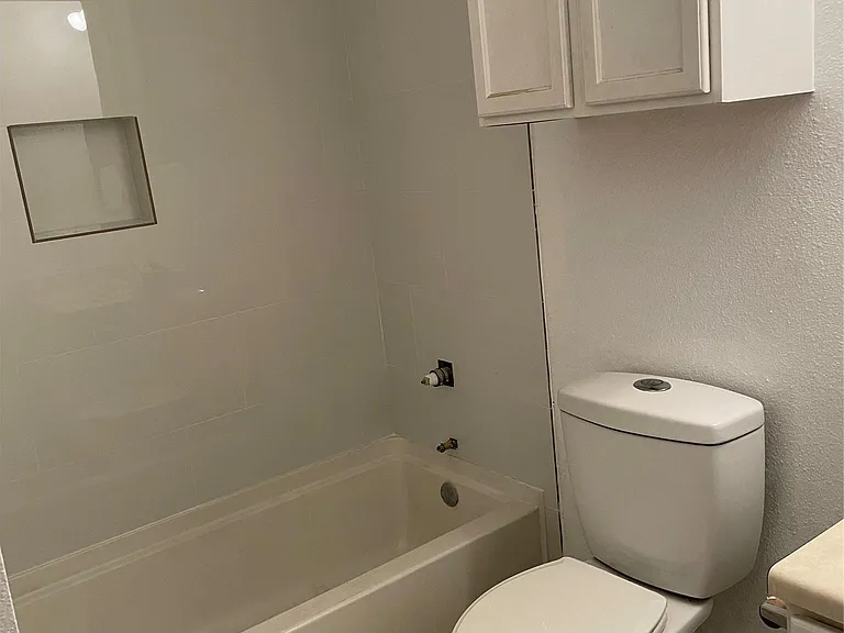 800 Oregon St — Photo 10