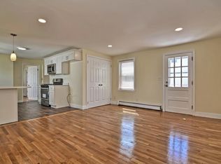 16 Arnold St, Quincy, MA 02169