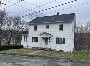203 Lawrence St, Archbald, PA 18403