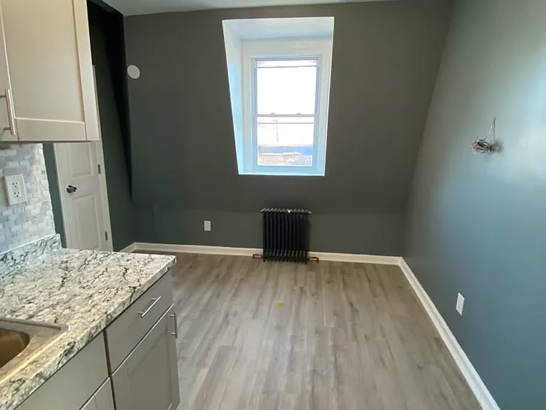 155 Waverly St #3 — Photo 5