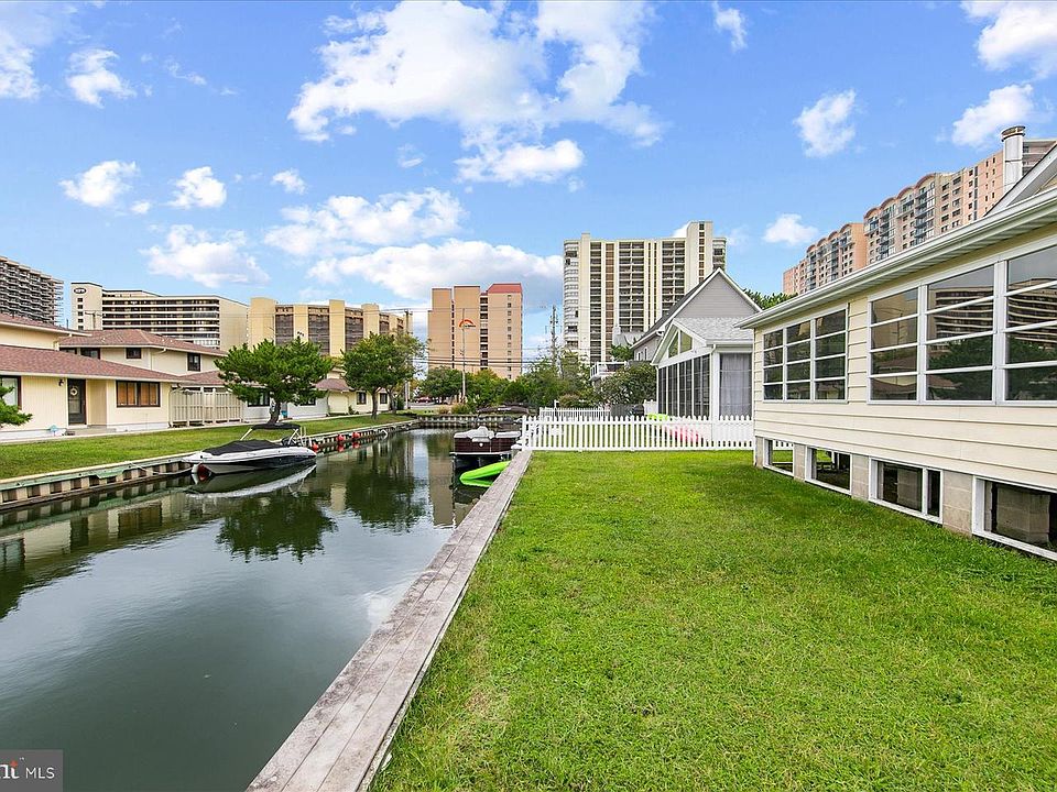 1st image of 106 Channel Buoy Rd