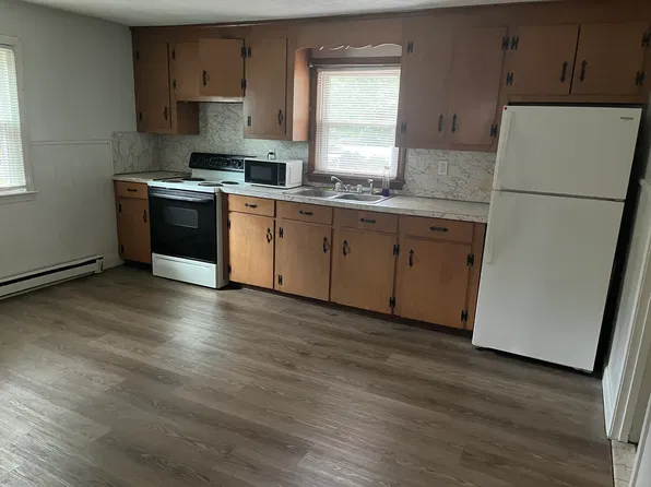136 Custer St, Warwick, RI