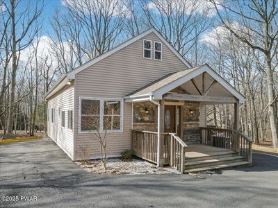 144 Pommel Dr, Lords Valley, PA, 18428