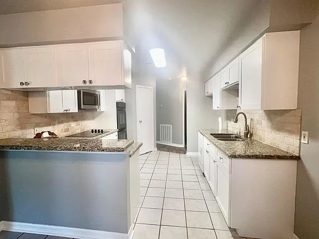 27 N Greenbud Ct — Photo 9