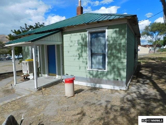 2nd image of 433 Garrison St