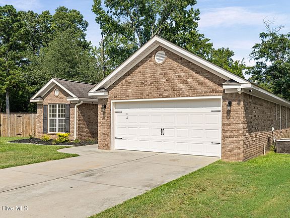 3rd image of 310 Ansley Lane