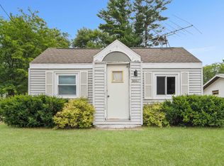 N964 County Rd W, Fremont, WI 54940