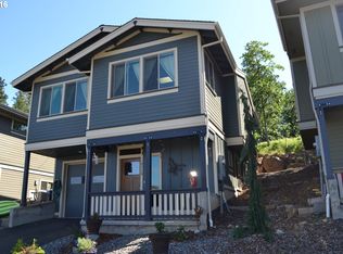 3113 Young Ln, Hood River, OR 97031