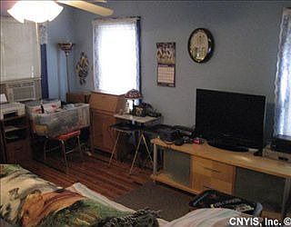 2nd image of 59 North St