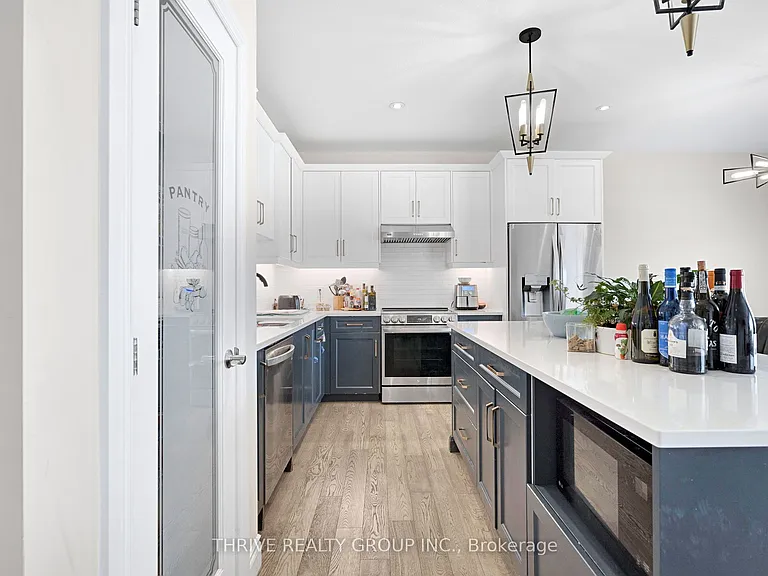 1011 Riverbend Rd — Photo 11