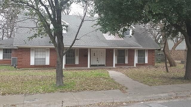 1st image of 103 Willowbrook Dr