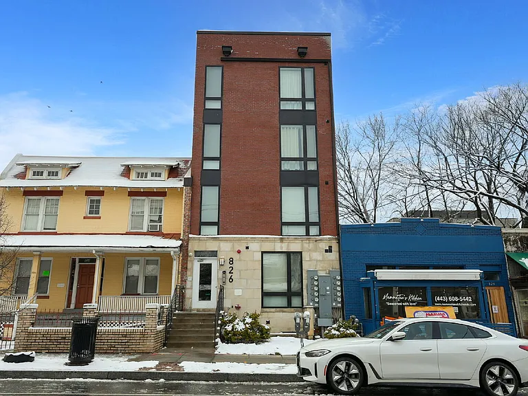 826 Upshur St NW #2 — Photo 14