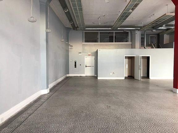 4th image of 2255 S Michigan Ave Ste 1W