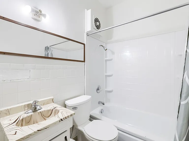 1410 Washington Ave #1 — Photo 21
