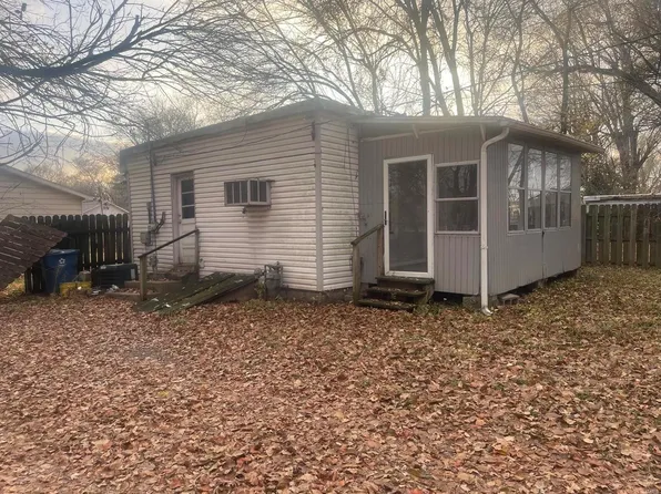 2826 Victory Dr, Granite City, IL 62040