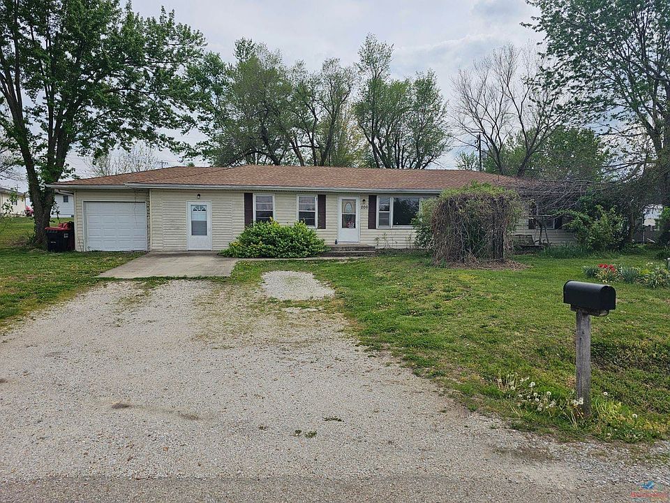 1st image of 206 Crescent Dr