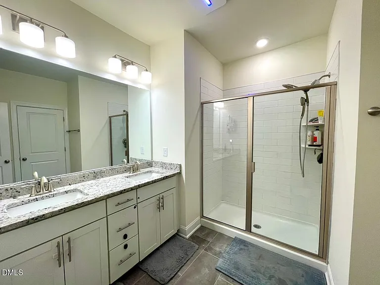 2523 Hutch Ln #1 — Photo 21