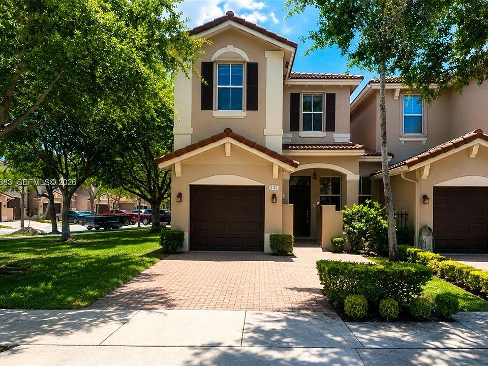 1st image of 935 SW 154th Path