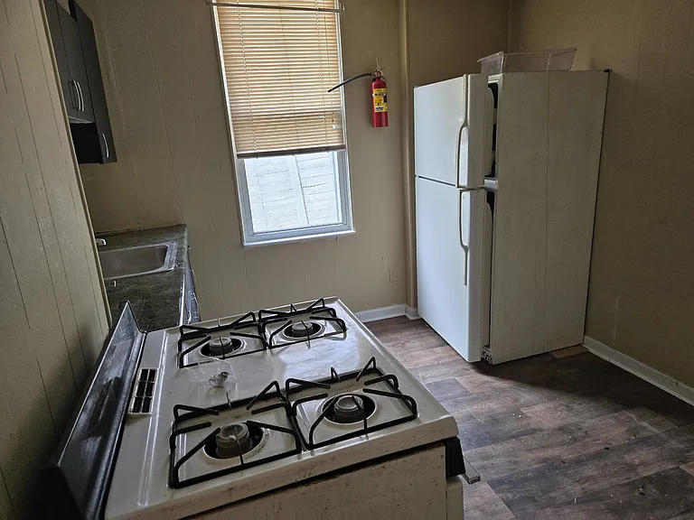 2814 Ailsa Ave #1A — Photo 5