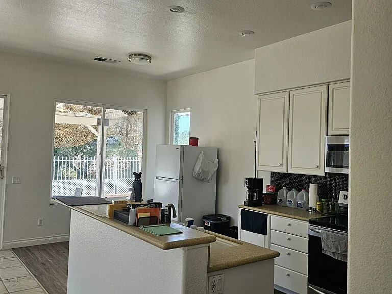45665 Calle Ayora — Photo 12