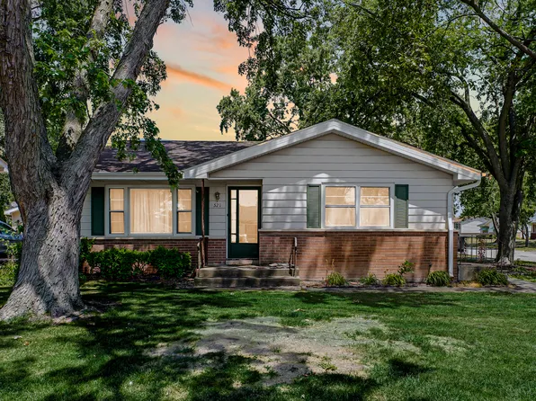 521 Michael Ave, Crete, IL 60417