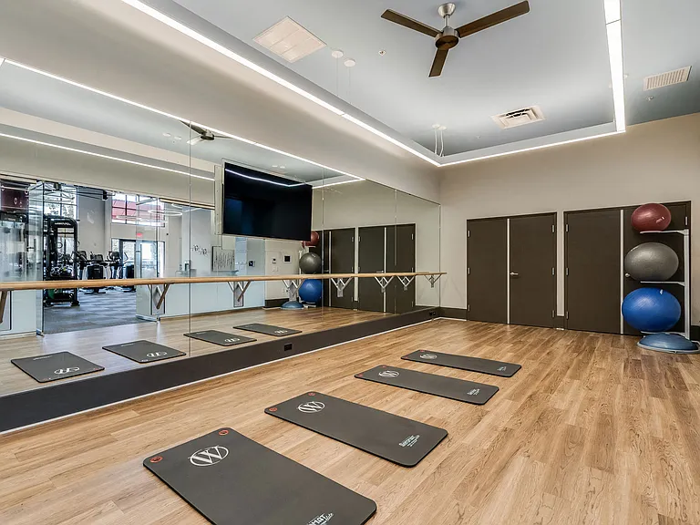Additional space available for yoga, pilates and stretching