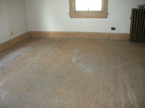 5th image of 1200 Early St