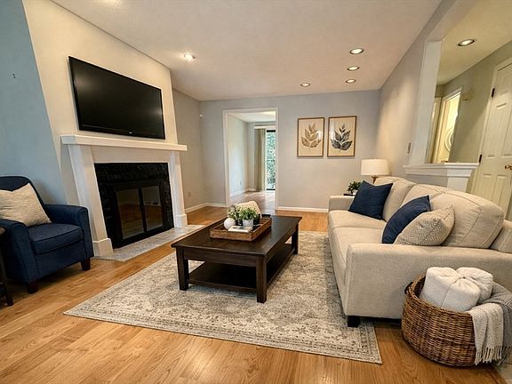 2nd image of 11 Mansion Woods Dr #F