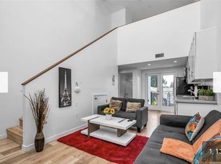 517 N Harvard Blvd #A, Los Angeles, CA 90004
