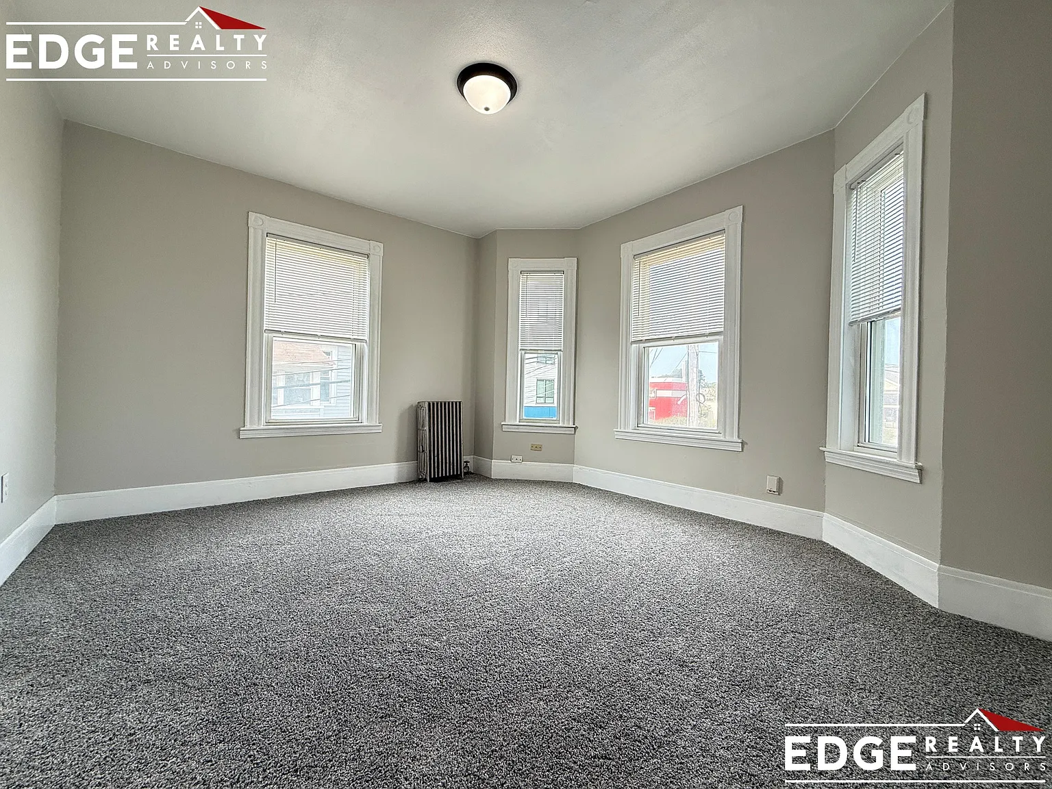 3 bed, 1.0 bath, $2,800 — Photo 3