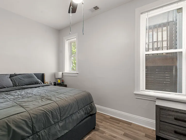 2934 N Sawyer Ave #1 — Photo 11