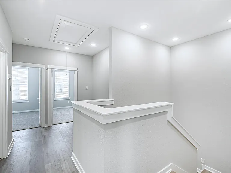 8423 Berry Brush Ln — Photo 14