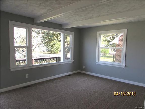 4th image of 505 Highland Dr