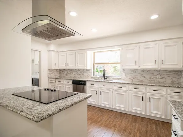 15415 La Paloma Drive, Houston, TX 77083