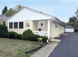 859 Hollywood Ave, Des Plaines, IL