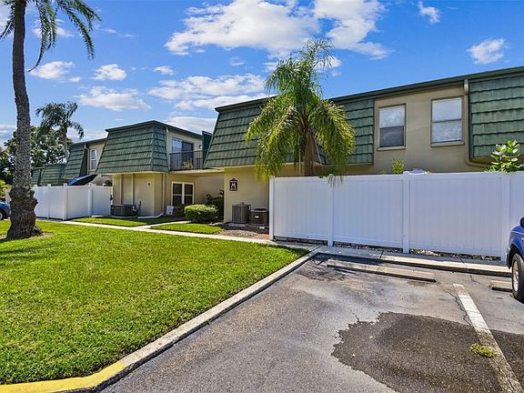 2nd image of 1799 N HIGHLAND AVENUE #169