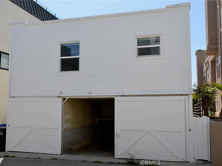 830 Monterey Blvd — Photo 14