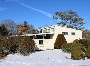 23 Deerbrook Rd, Norwich, CT 06360